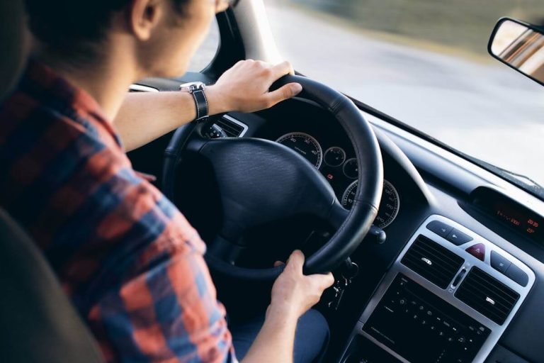 Safe Summer Driving: How to Minimize Distractions on the Road